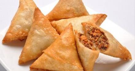 سمبوسة باللحمة