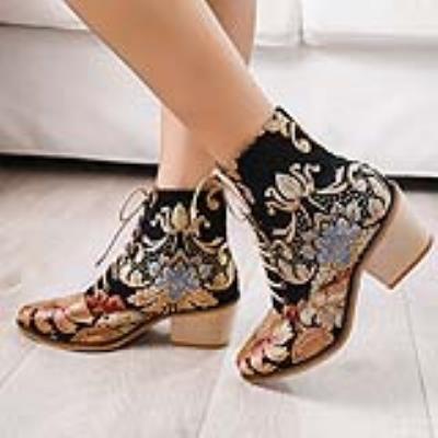 حذاء نسائي كعب